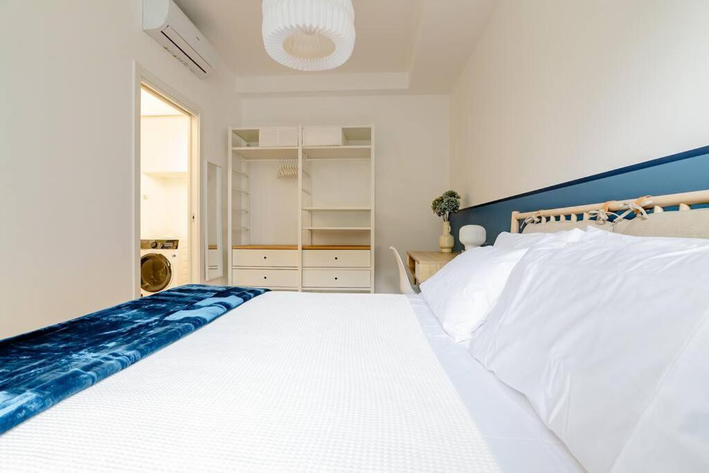 Luxury 1 Bedroom Apartment, Close To San Siro, Fiera And 10 Min Metro To Duomo ミラノ エクステリア 写真